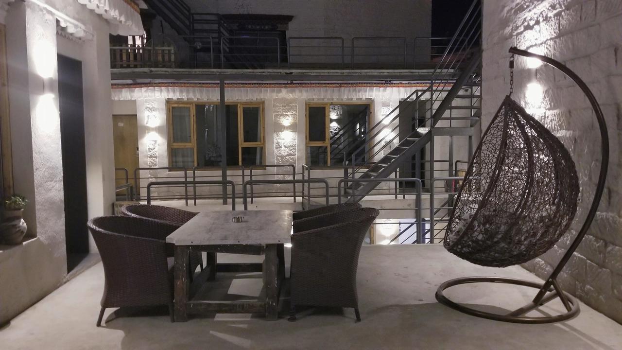 Fengma Feiyang Hostel ラサ エクステリア 写真